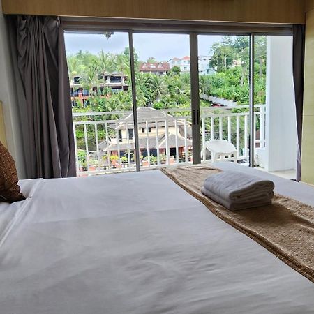 Eden Park Hotel Patong Exterior foto