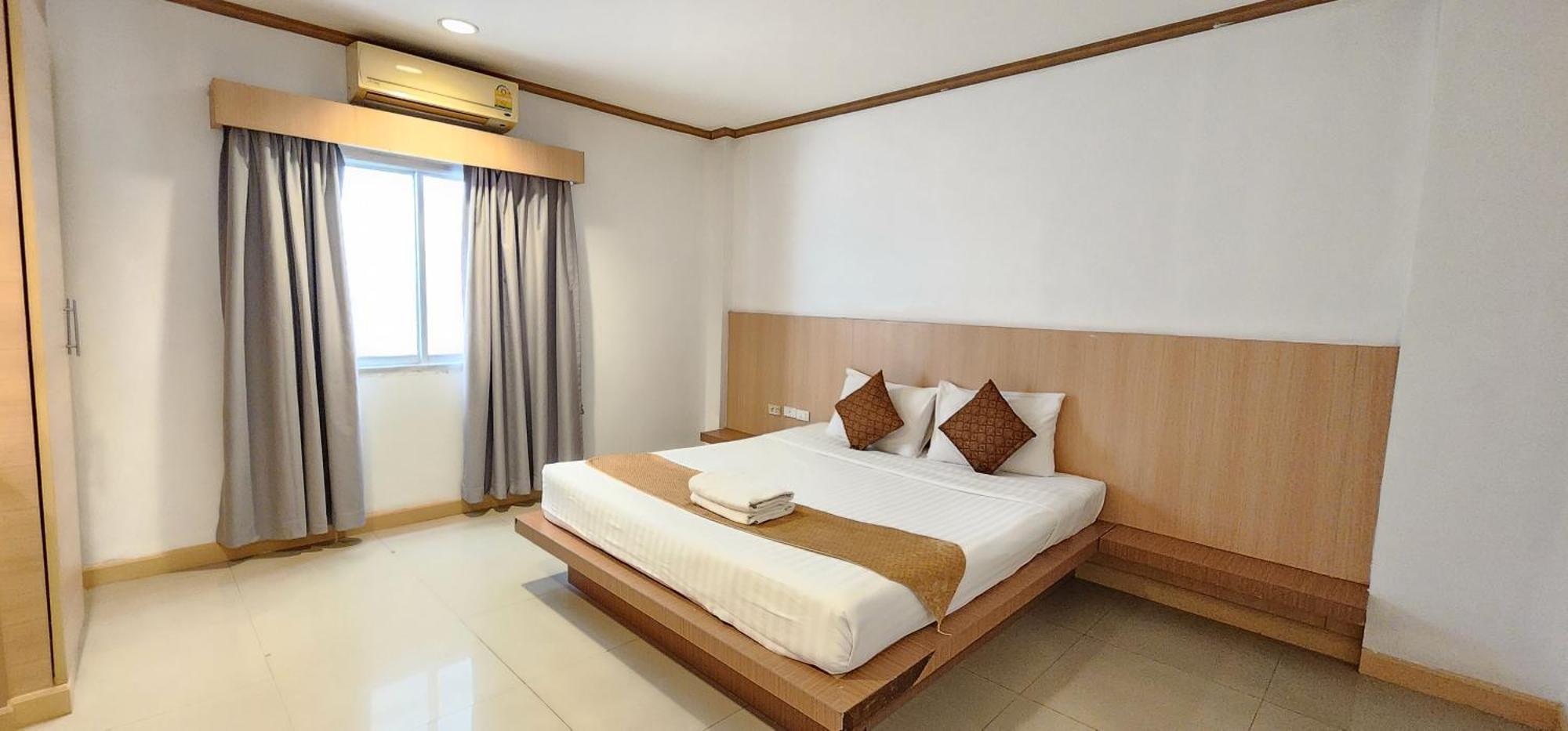 Eden Park Hotel Patong Exterior foto