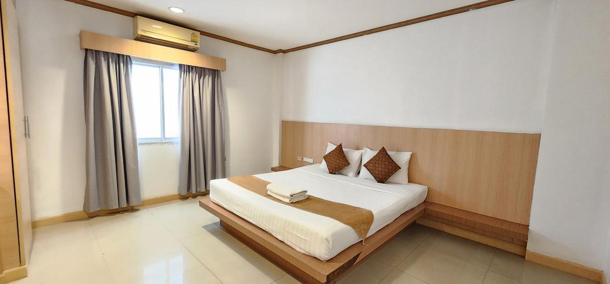 Eden Park Hotel Patong Exterior foto